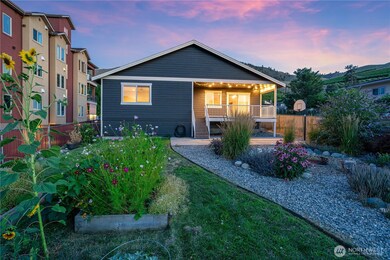 105 E Raymond Ave, Chelan, WA 98816 - photo 4