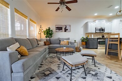 14878 Granada Dr unit 403, Corpus Christi, TX 78418 - photo 2