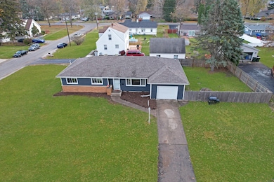 unlisted-address, Aurora, IL 60506 - photo 3