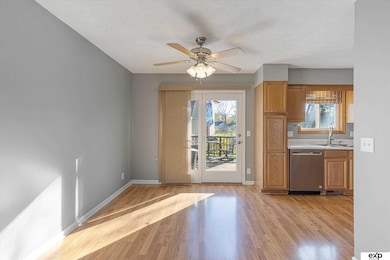 5721 N 117th Cir, Omaha, NE 68164 - photo 7