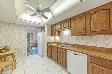 Eat in Kitchen!