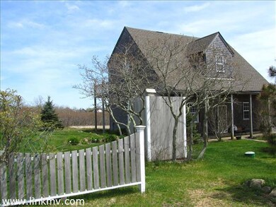 23 Coffins Field Rd, Edgartown, MA 02539 - photo 3