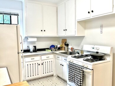 110 Sewall Ave unit 1, Brookline, MA 02446 - photo 7