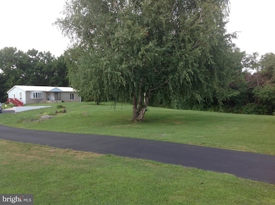 1207 East Ave, Waynesboro, PA 17268 - photo 6