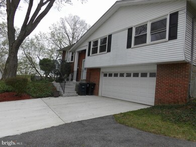 1906 Chalfont Ct, Fort Washington, MD 20744 - photo 4