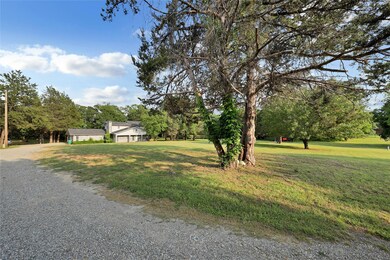 144 Sage Brush Ln, Denison, TX 75021 - photo 2