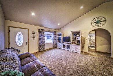 3019 Hardpan Ave, Cody, WY 82414 - photo 5