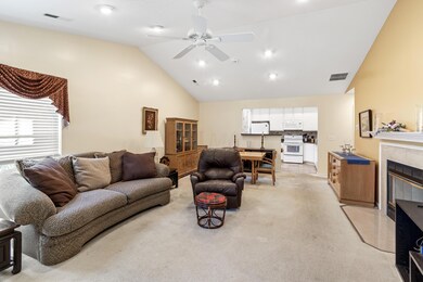 594 Buckthorn Way-4.jpg-FULL