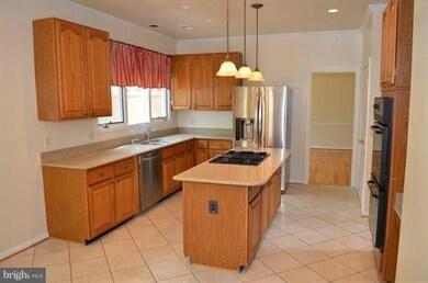 13104 Princeville Ct, Silver Spring, MD 20904 - photo 2