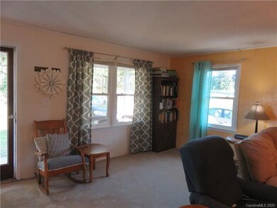 2030 S Morgan St, Shelby, NC 28152 - photo 2