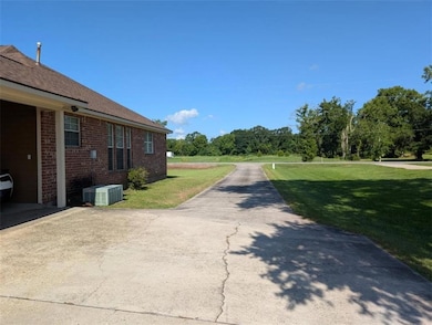 11062 Boudreaux Rd, Gonzales, LA 70737 - photo 6