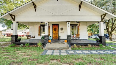 307 W Conner St, Ennis, TX 75119 - photo 4