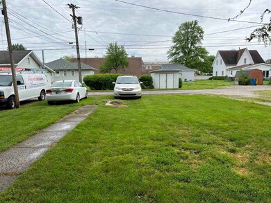 610 W Cherry St, Bluffton, IN 46714 - photo 5