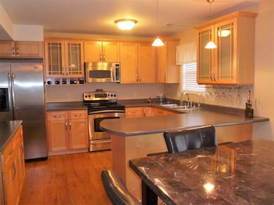 9922 Ballymore Dr, Fort Wayne, IN 46835 - photo 2