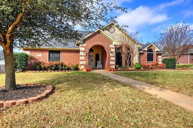 110 Ginger Dr, Pottsboro, TX 75076 - photo 2