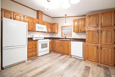 2111 Kennesaw Ct, Elkhart, IN 46516 - photo 5