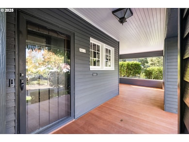 1836 SE Locust Ave, Portland, OR 97214 - photo 7