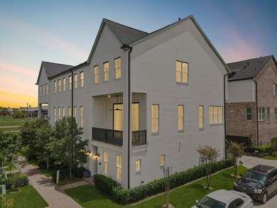 This townhouse sits on a 1,758 sqft corner lot whi