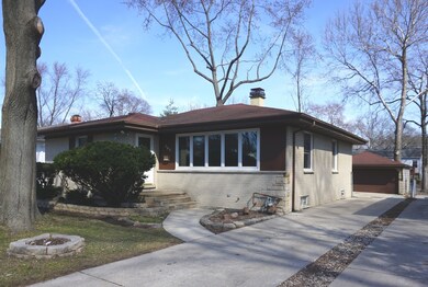 123 N Pierce Ave, Wheaton, IL 60187 - photo 2