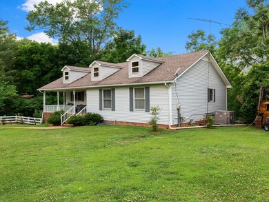 126 Riverlake Rd, Shelbyville, TN 37160 - photo 3