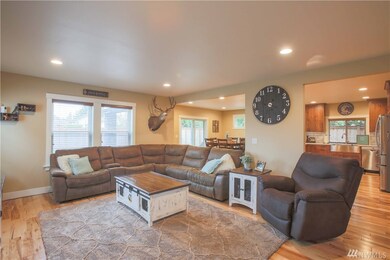 1751 Garfield St, Enumclaw, WA 98022 - photo 7