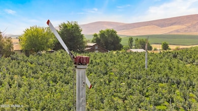 NKA Desmarais Rd, Moxee, WA 98936 - photo 3