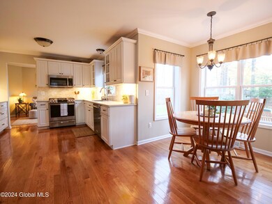 554 Acland Blvd, Ballston Spa, NY 12020 - photo 4