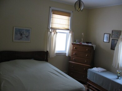 115 E 4th Ave, Johnstown, NY 12095 - photo 4