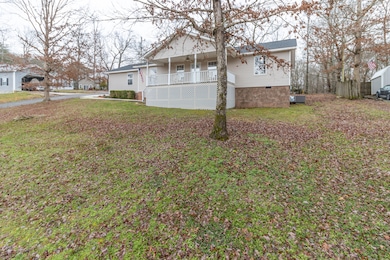 347 Highland Dr-3