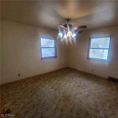 3023 9th St SW, Canton, OH 44710 - photo 7