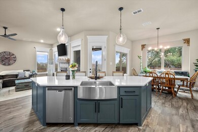 330 Pleasant View Dr, Weatherford, TX 76086 - photo 6