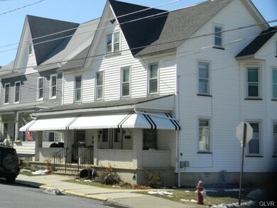 504 W Washington St unit 1, Slatington, PA 18080 - photo 2