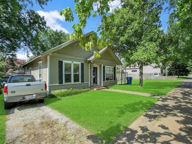 1120 W Main St, Denison, TX 75020 - photo 2