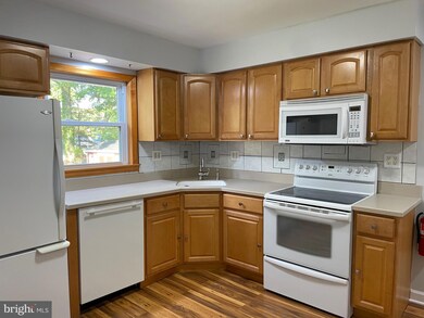 824 W Somerdale Rd, Somerdale, NJ 08083 - photo 3