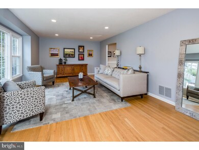 9 Sycamore Ln, Skillman, NJ 08558 - photo 3