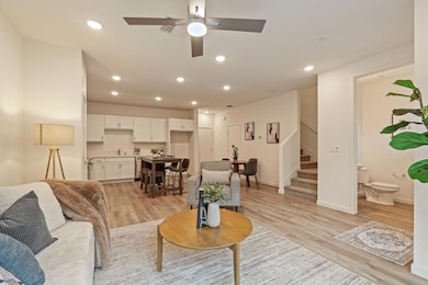 6141 Bridgecross Dr, Sacramento, CA 95835 - photo 5