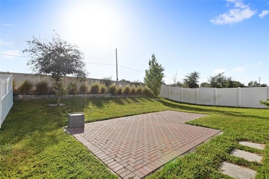 1229 Hendon Loop, Davenport, FL 33837 - photo 3