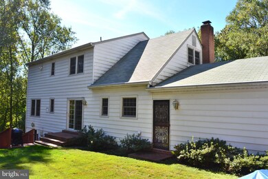 8021 Lake Pleasant Dr, Springfield, VA 22153 - photo 7