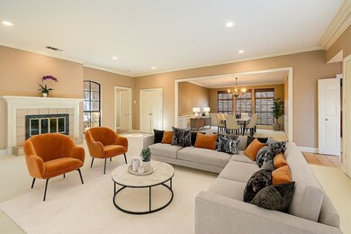 Virtuall staged living room.