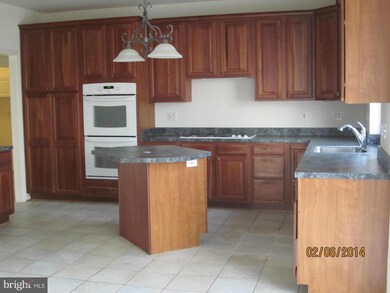 10620 King Eider Ct, Spotsylvania, VA 22553 - photo 4