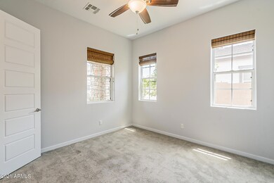 Large bedroom 1