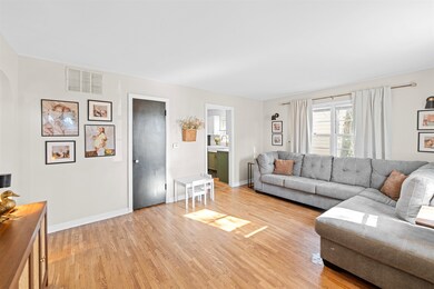 135 E Kirwin Ave, Salina, KS 67401 - photo 3