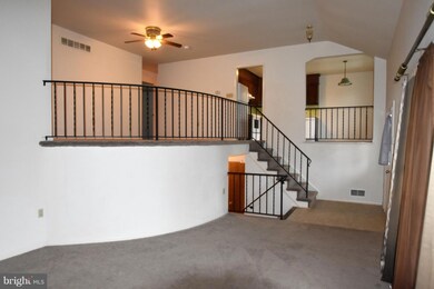 228 Glade Blvd, Walkersville, MD 21793 - photo 5