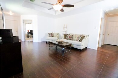 10310 Hurst Hill Ln, Houston, TX 77075 - photo 5