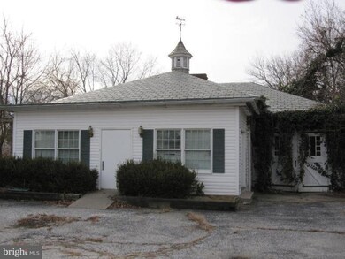 736 Edmondson Ave, Catonsville, MD 21228 - photo 5