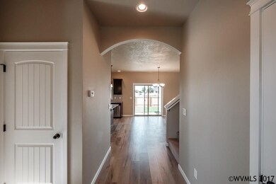 6258 NE Forester St, Albany, OR 97321 - photo 2