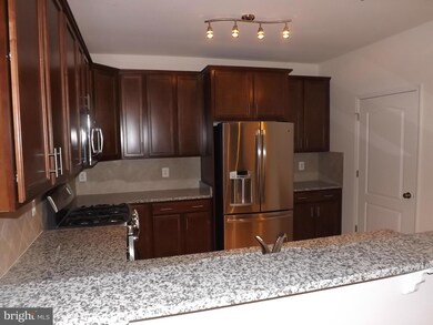 43138 Stillwater Terrace unit 304, Broadlands, VA 20148 - photo 2