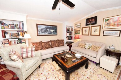 45 Lamplighter's Park, North Conway, NH 03860 - photo 4