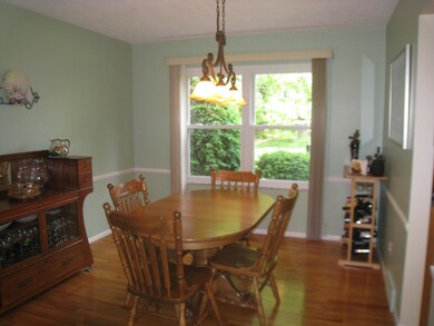 Dining Rm