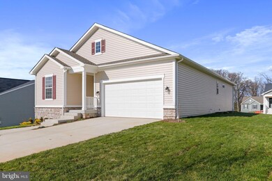 81 Patterson Dr, Stewartstown, PA 17363 - photo 3